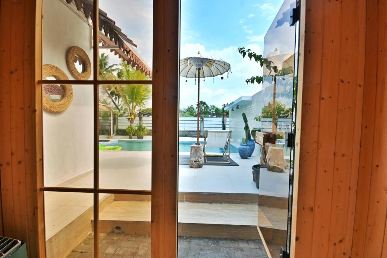 Villa Padi Pakem Exterior photo