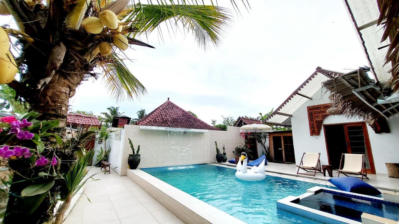 Villa Padi Pakem Exterior photo