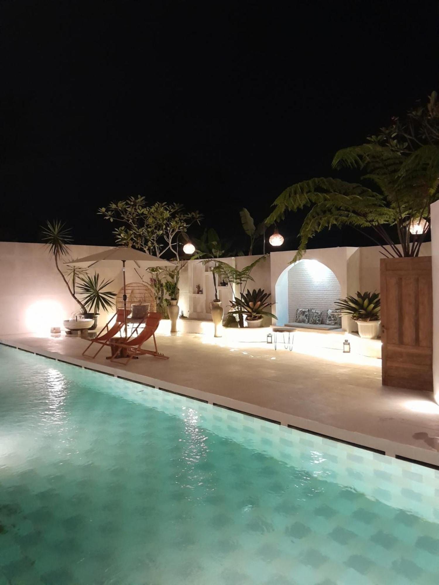 Villa Padi Pakem Exterior photo