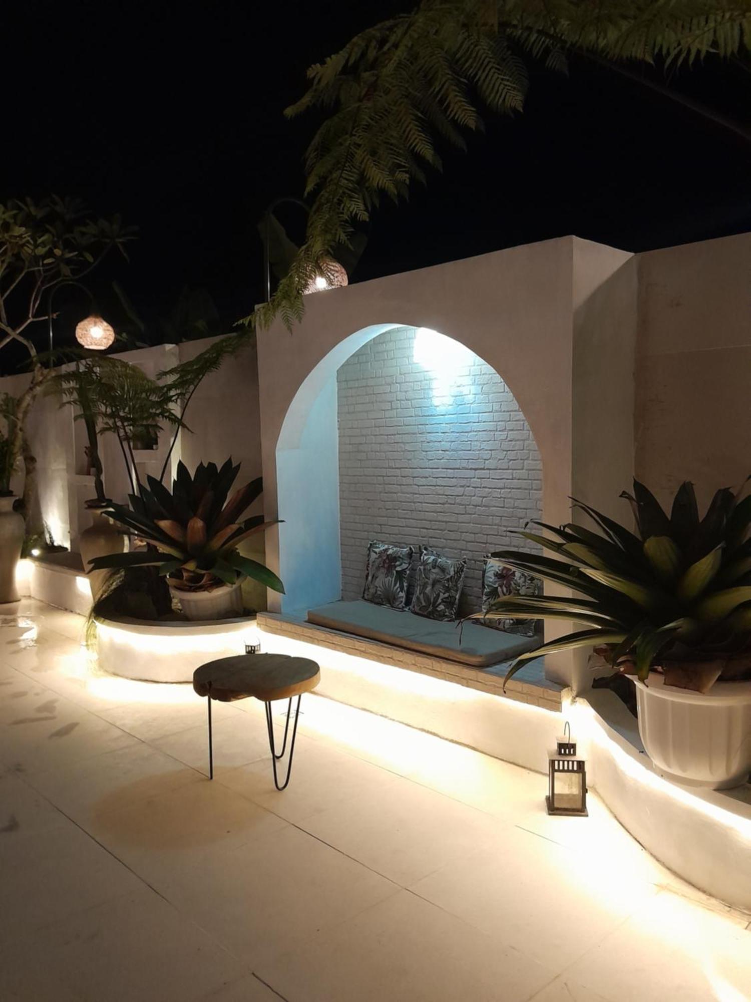 Villa Padi Pakem Exterior photo