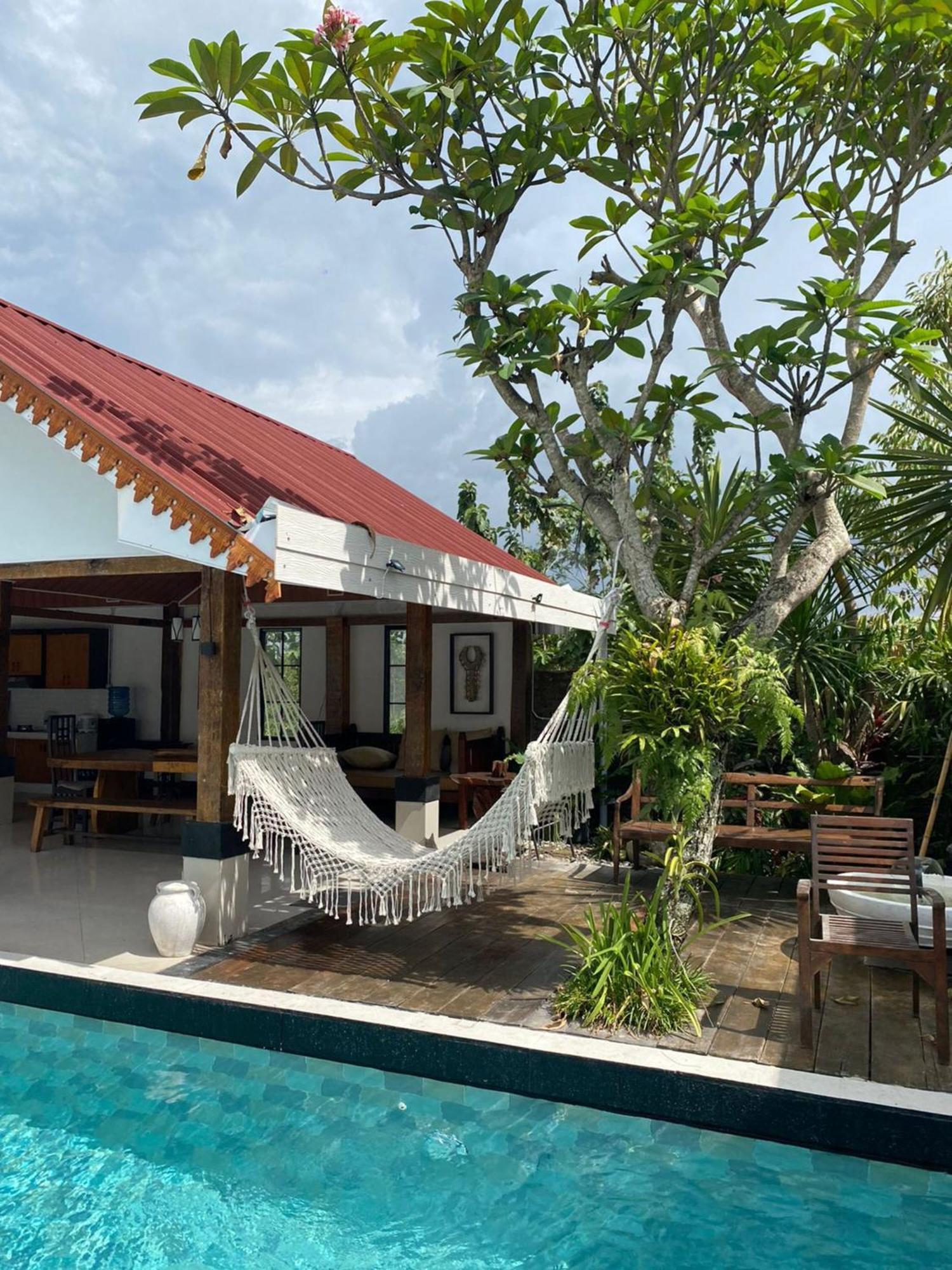 Villa Padi Pakem Exterior photo